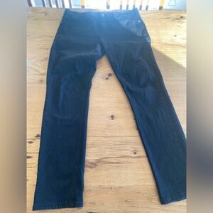 Foster Jeans Straight‎ Leg Midrise Black Jeans Women’s 12 Preloved